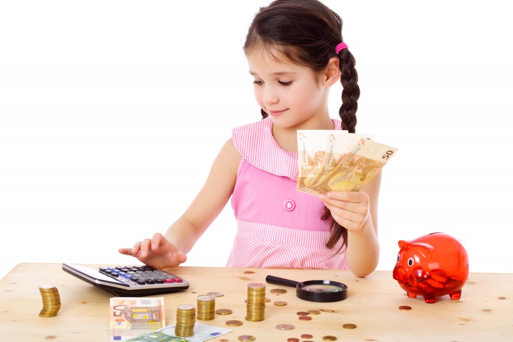 Teaching Kids The Value Of Money - Naturally Healthy ParentingNaturally  Healthy Parenting